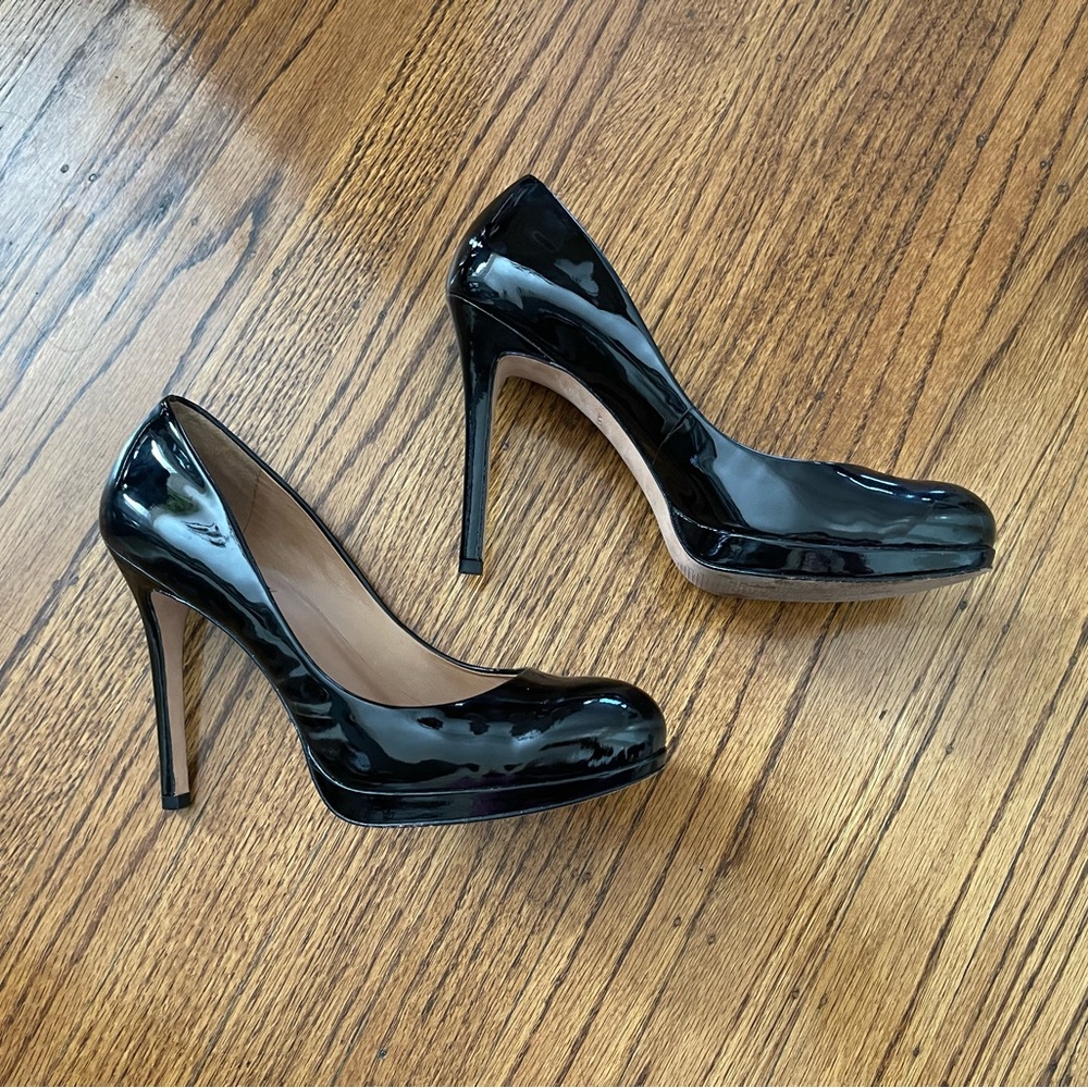 Ann Taylor Black Heels
